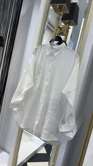 İncili ve Boncuk Detay Gömlek