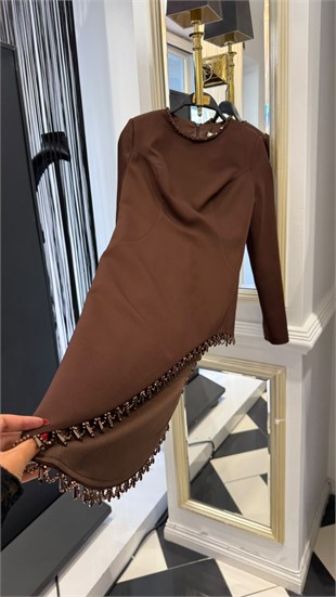 Asimetreik kesim taşlı Pantalonlu Takım