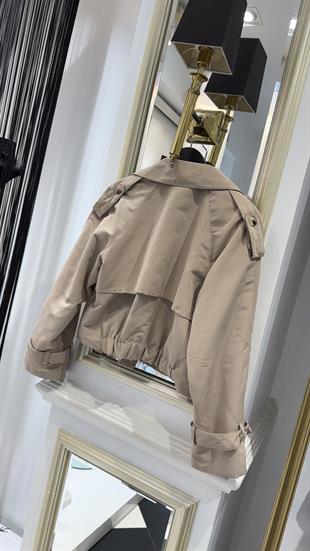 Bel Lastik Kısa Trenç