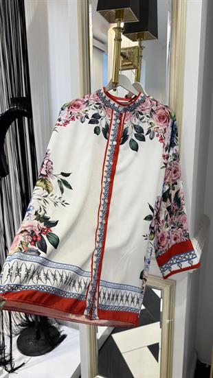 Ççiçek Desenli Takım