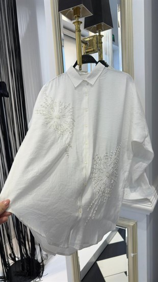İncili ve Boncuk Detay Gömlek
