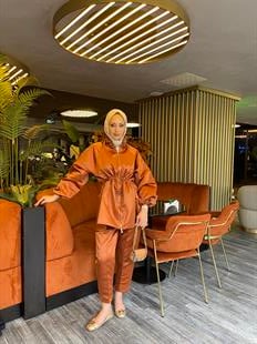 Halle PantolonluTakım