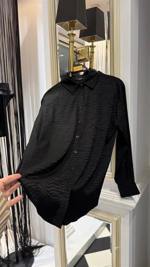 Jakar Desenli Gömlek