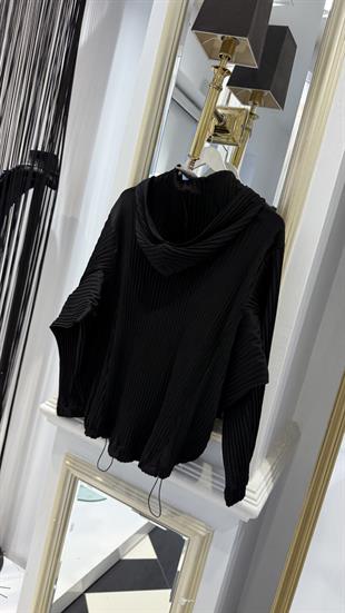 Kapüşonlu Piliseli Kap