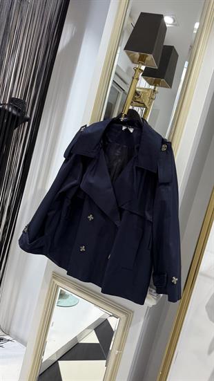 Kemerli Kısa Trenç