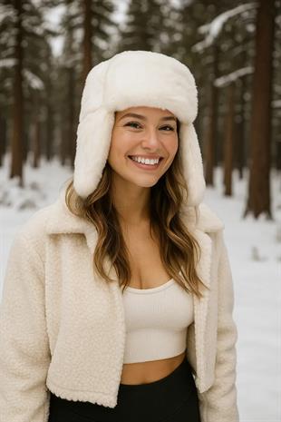 Kulaklıklı Kürklü Bere