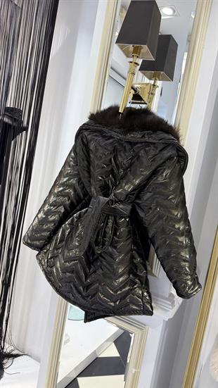 Kürk Yaka Kapitone Mont