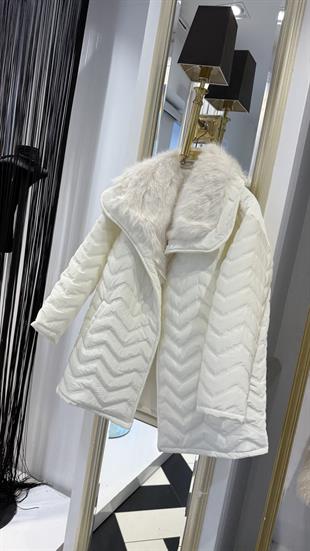 Kürk Yaka Kapitone Mont