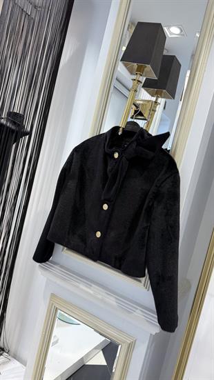 Önü Düğmeli Pelüş Mont