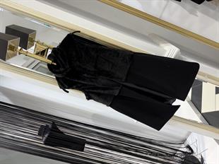 Pelüş Detay Kaşe Yelek