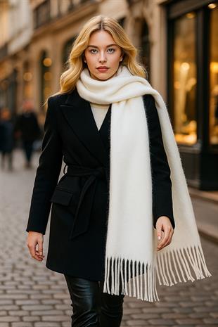 Püsküllü Yumuşak Doku Atkı