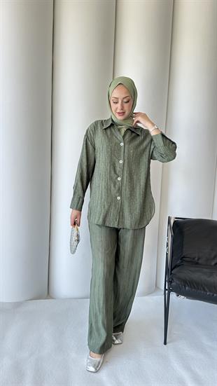 Taşlı Çizgili Takım