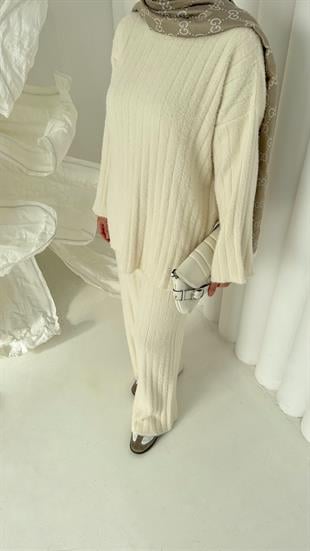 Triko Şeritli Takım