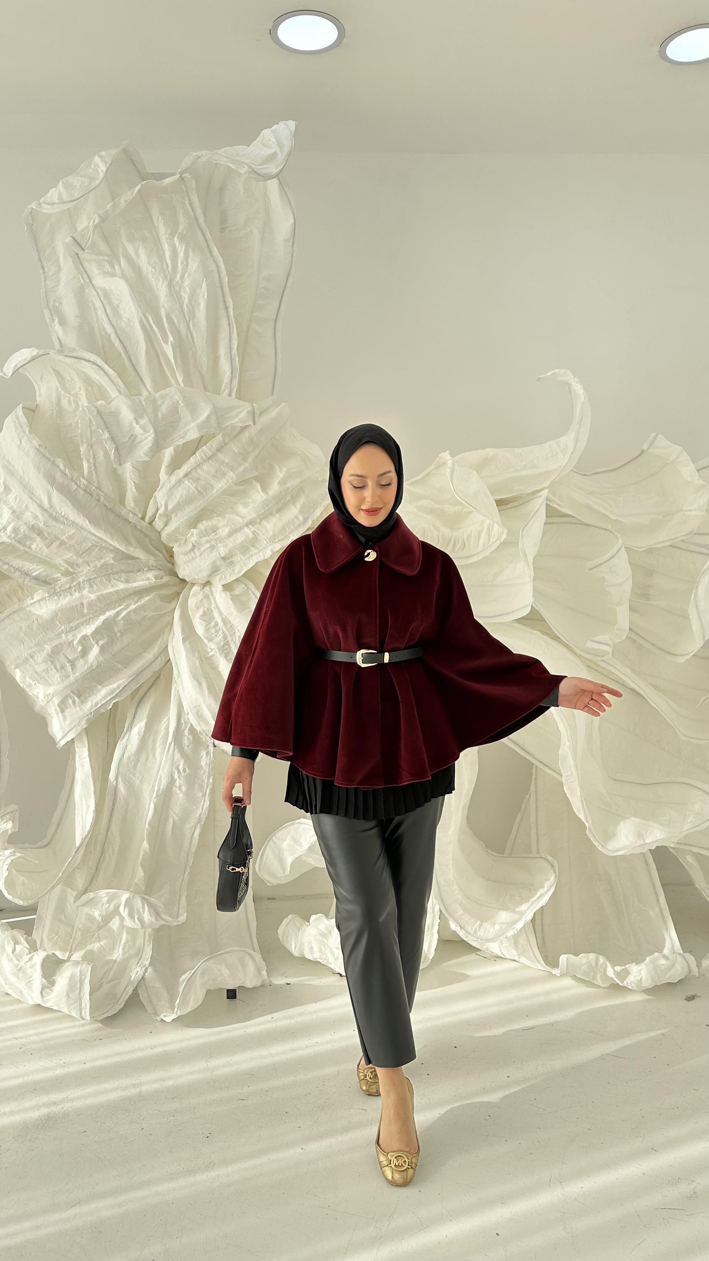 Kemerli Düğmeli Panço