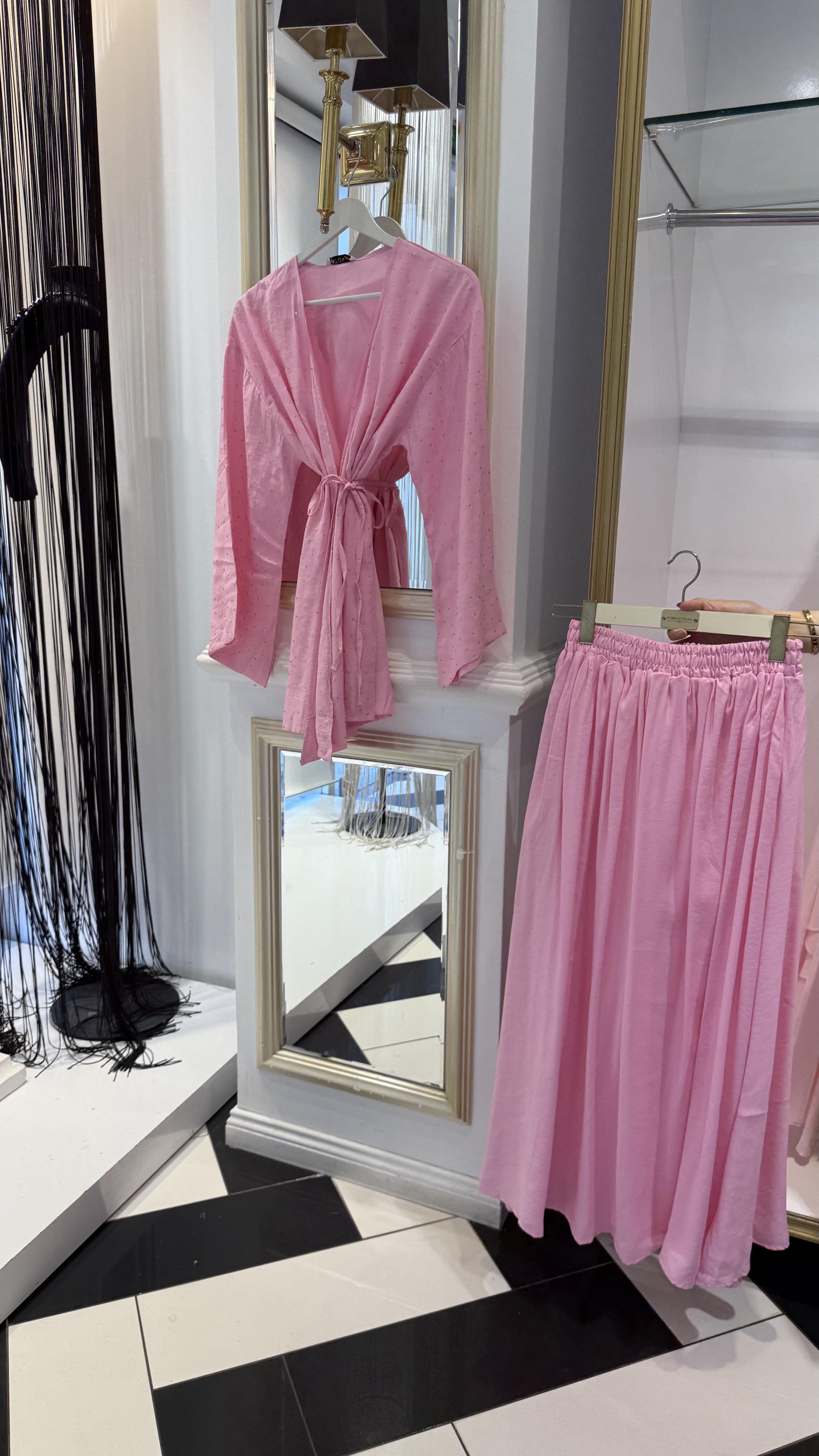 Üstü TaşlıTakım