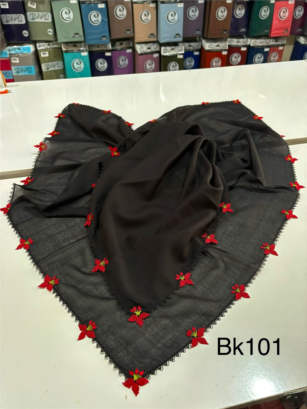 İğne Oyalı Yazma Bk101