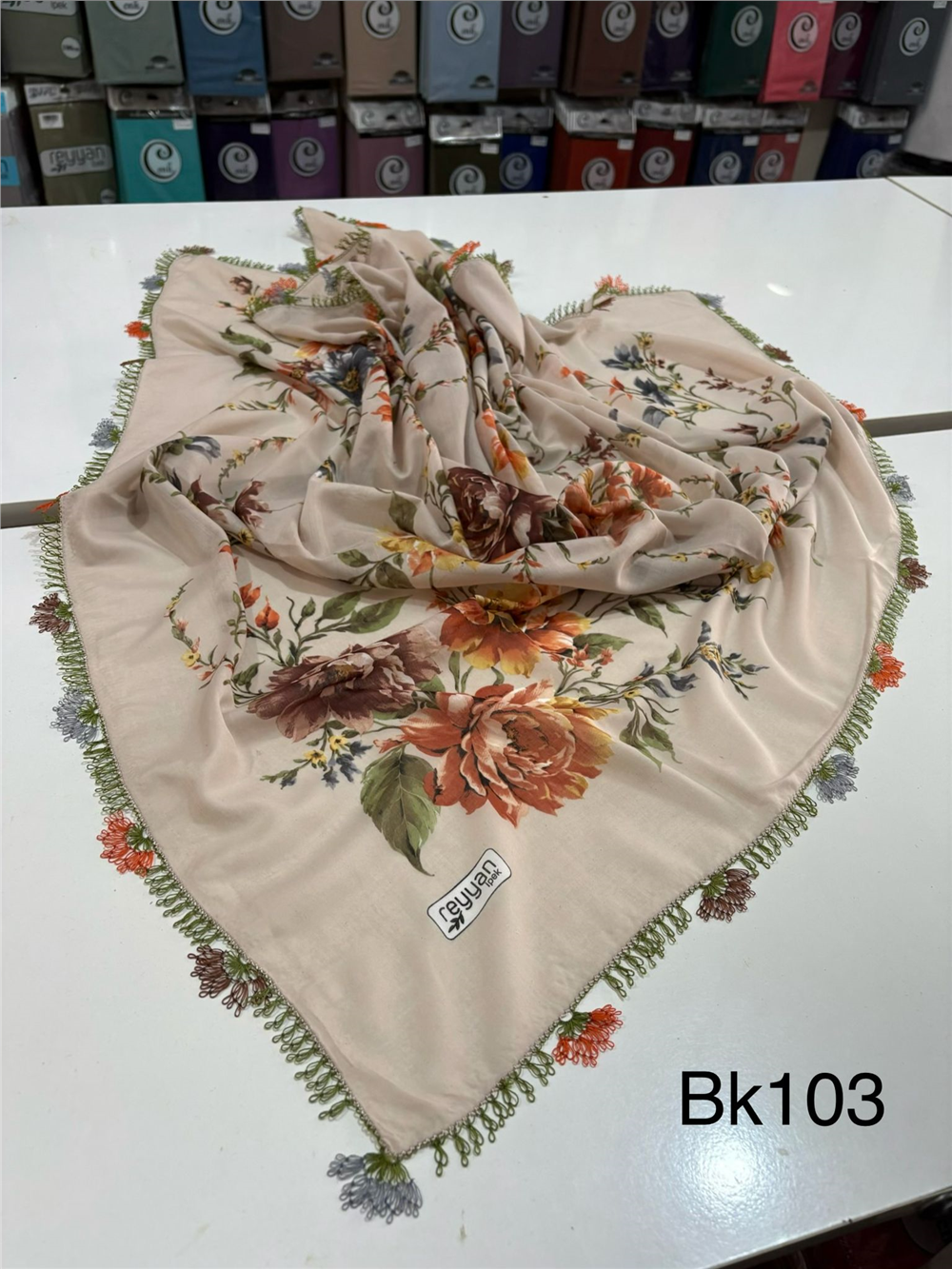 İğne Oyalı Yazma Bk103
