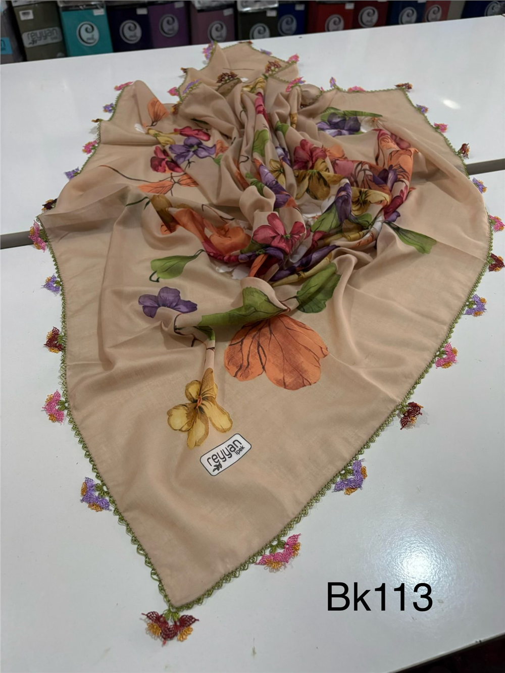 İğne Oyalı Yazma Bk113