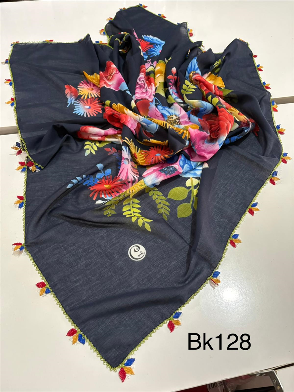 İğne Oyalı Yazma Bk128