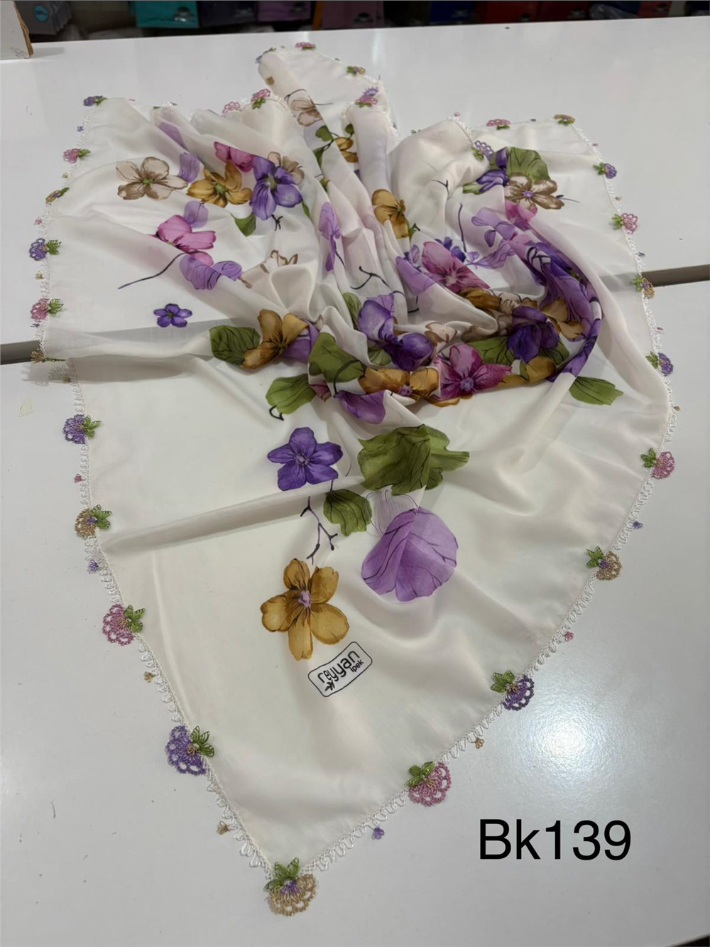 İğne Oyalı Yazma Bk139
