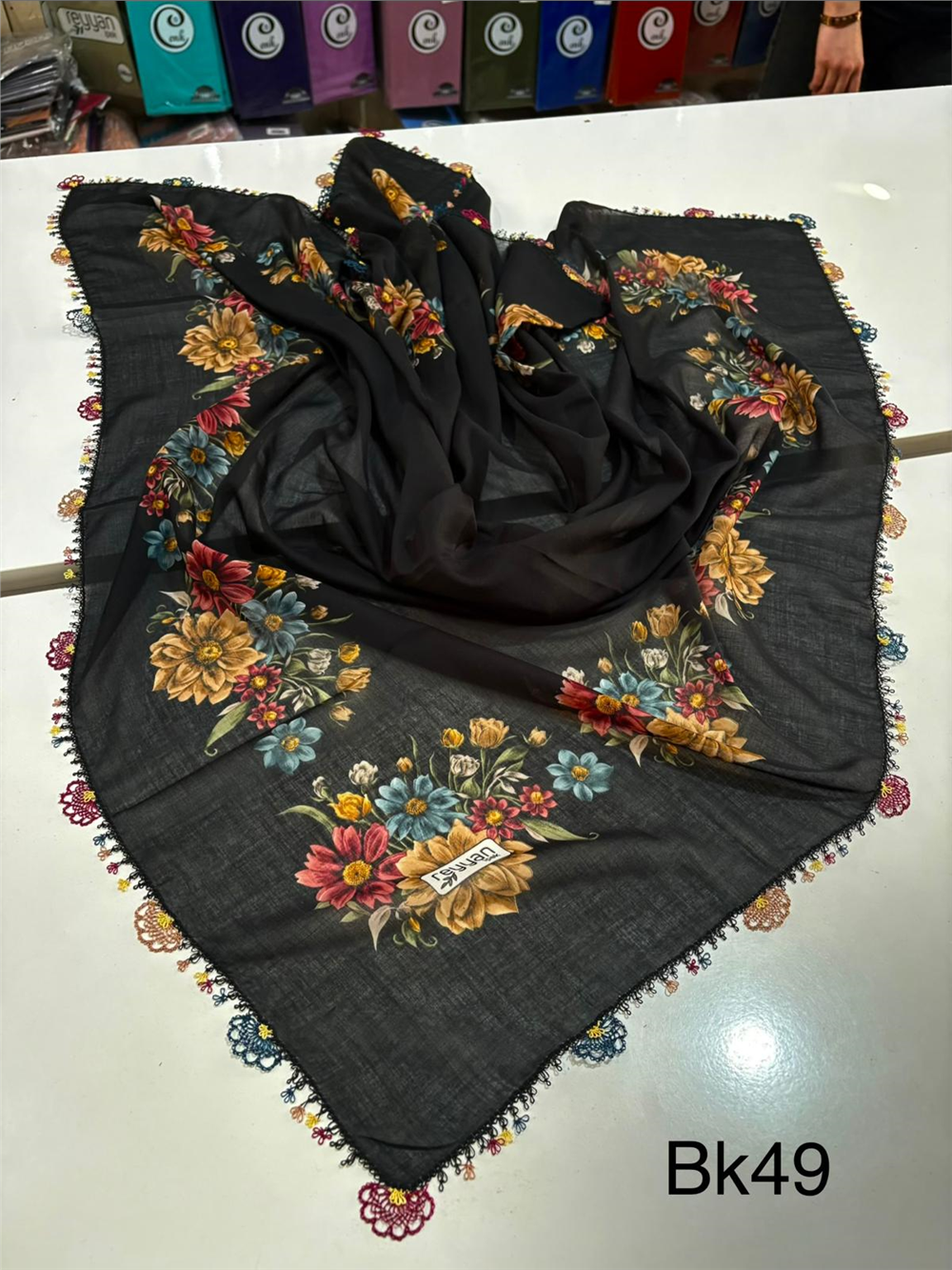 İğne Oyalı Yazma Bk49