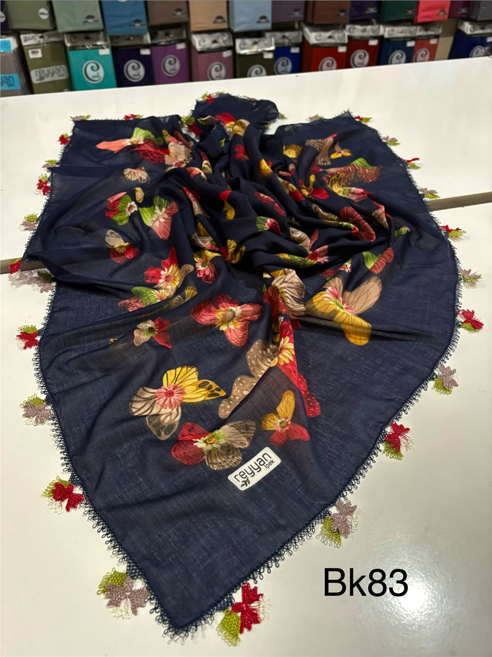 İğne Oyalı Yazma Bk83