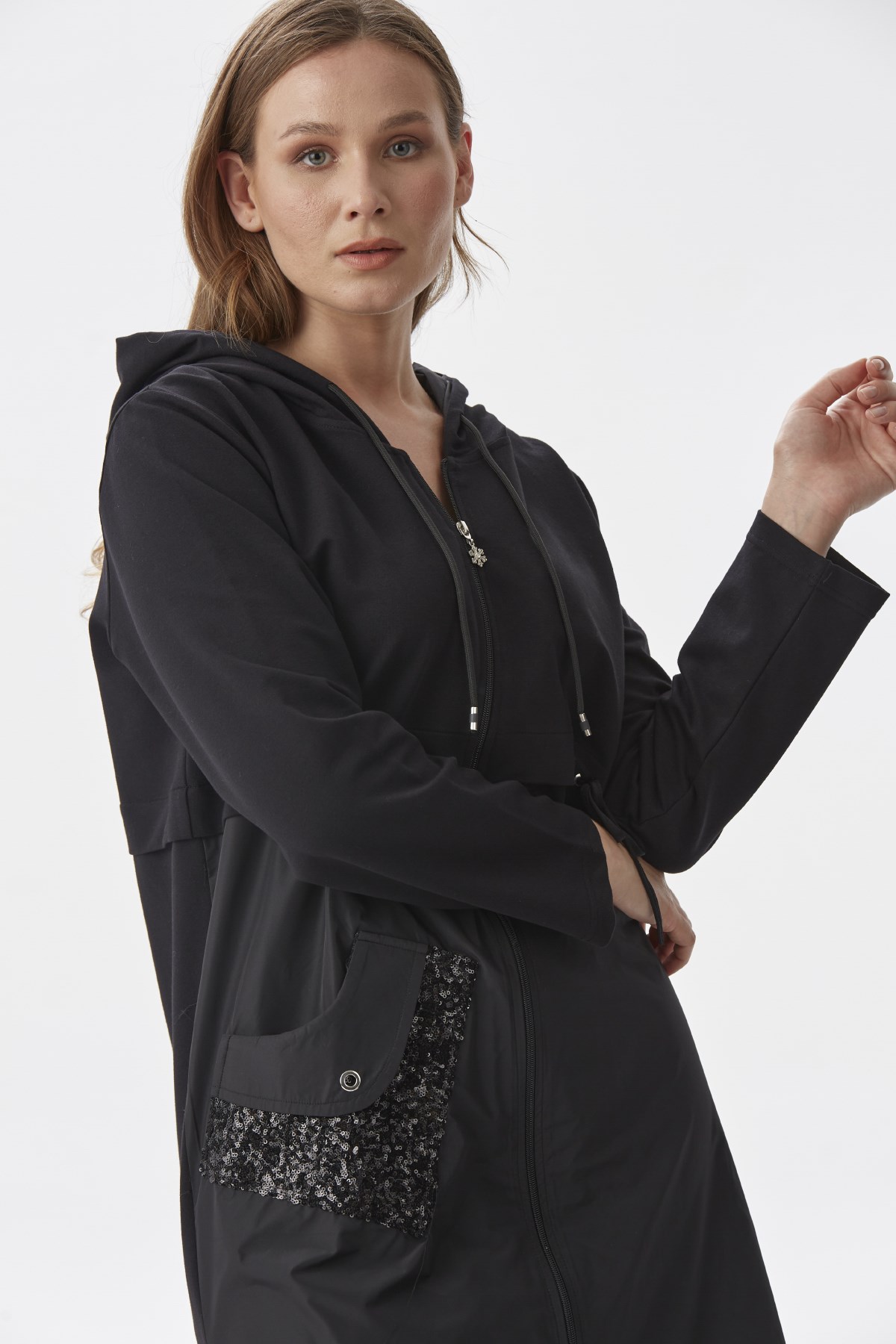 KAPŞONLU ELBİSE Siyah