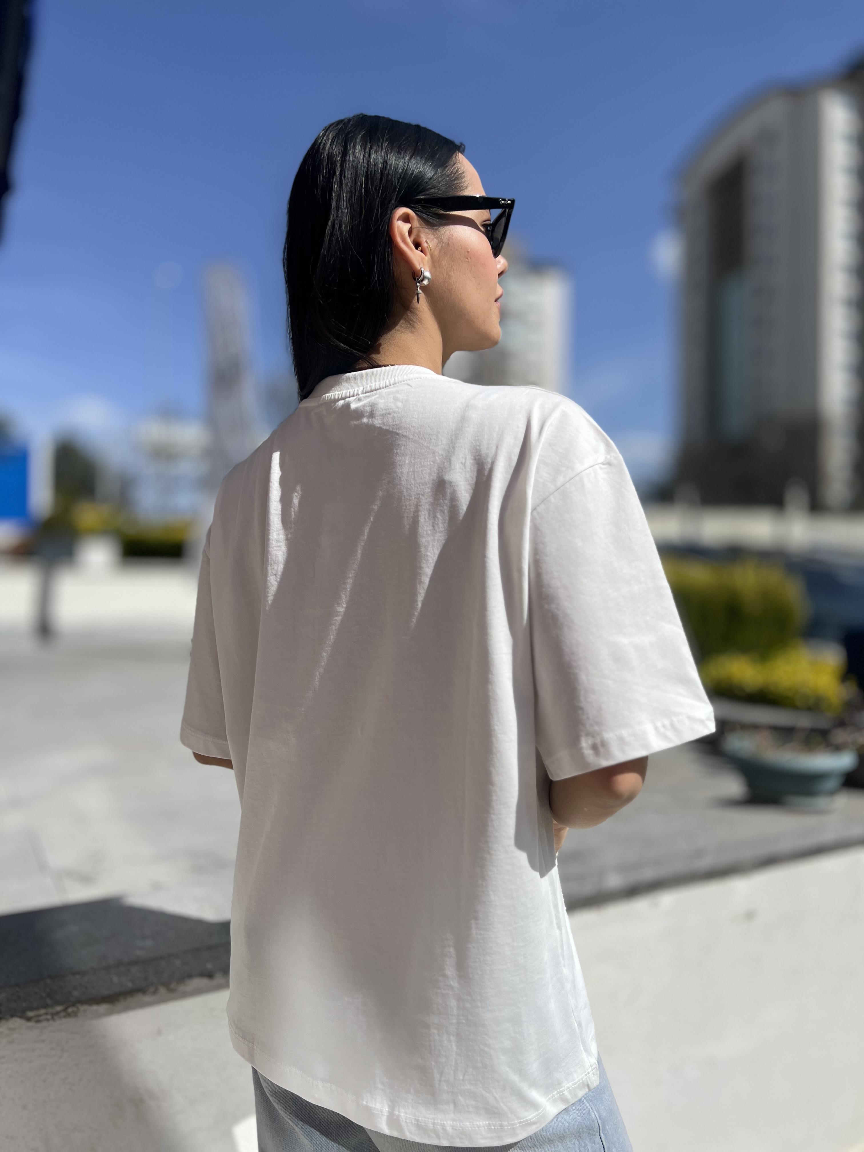 0037 ONU TASLI TSHIRT
