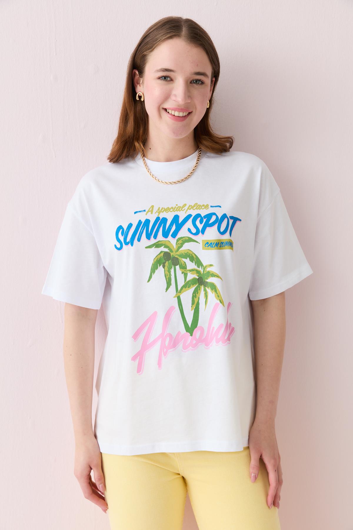 00493 SUNNYSPOT YAZILI TSHIRT