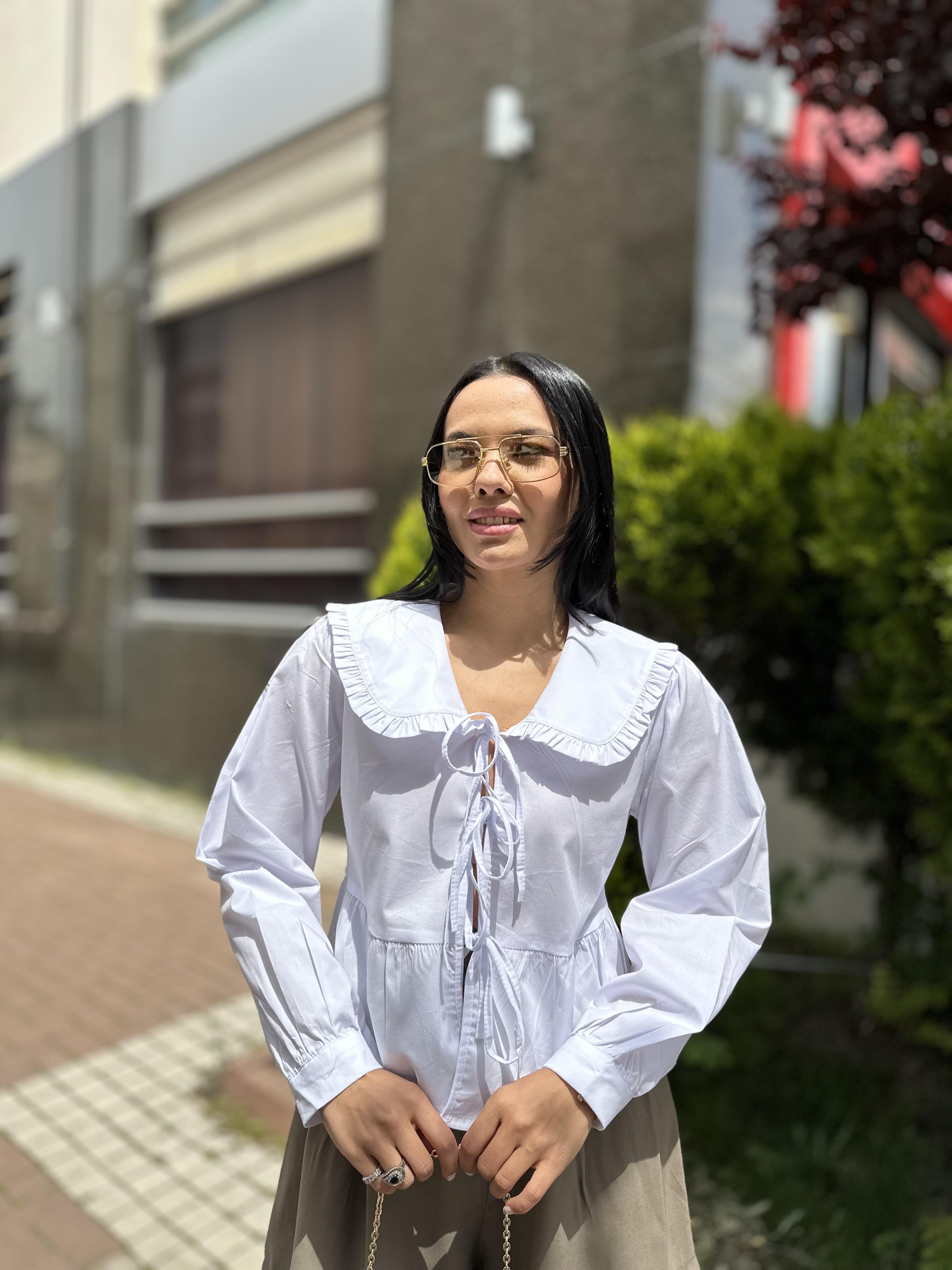 0091 GENIS YAKA BAGLAMALI GOMLEK