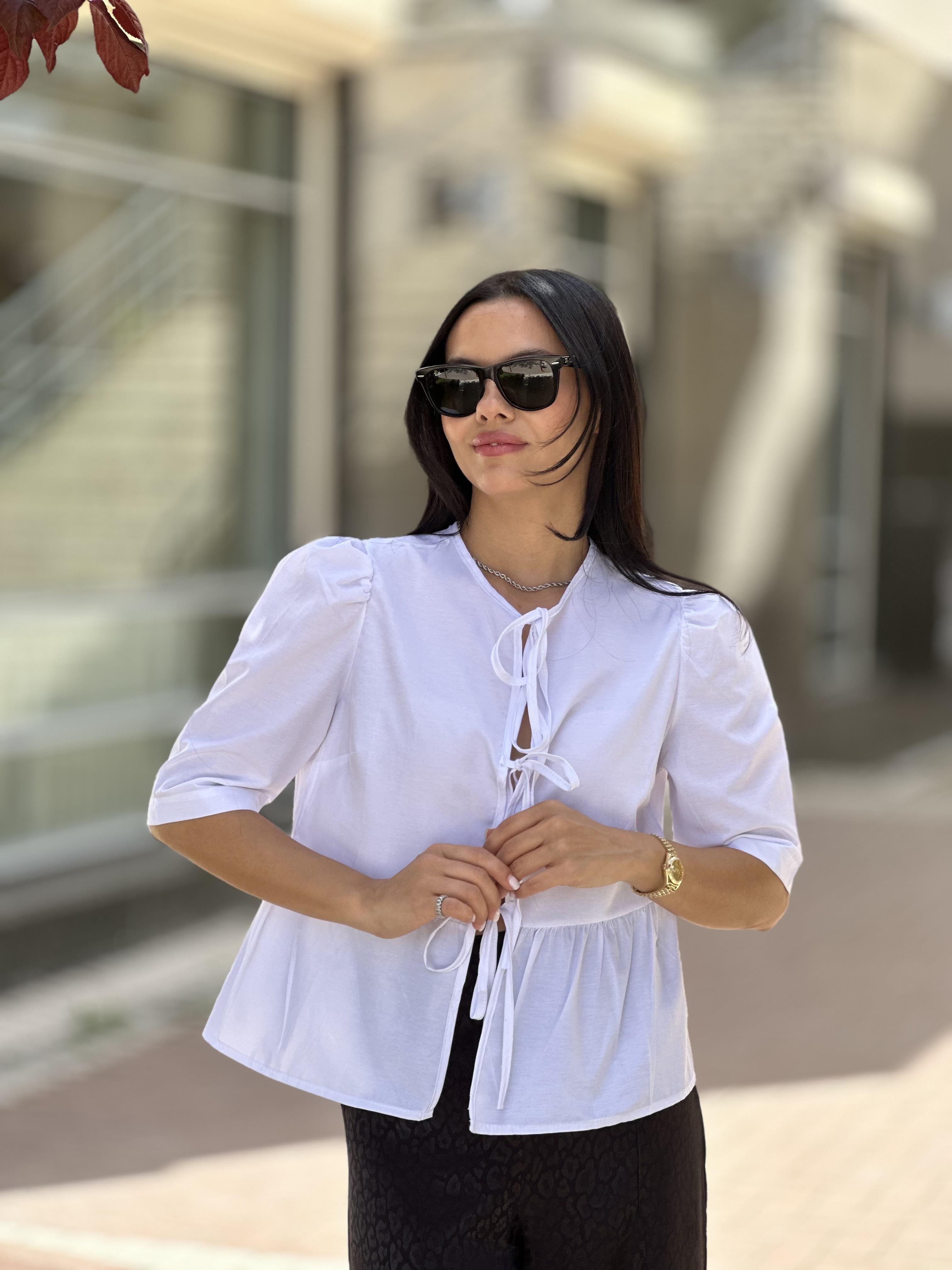 0094 YAKASI BAGLAMALI GOMLEK