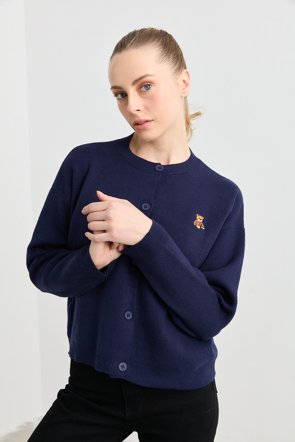 1015 TEDY HIRKA