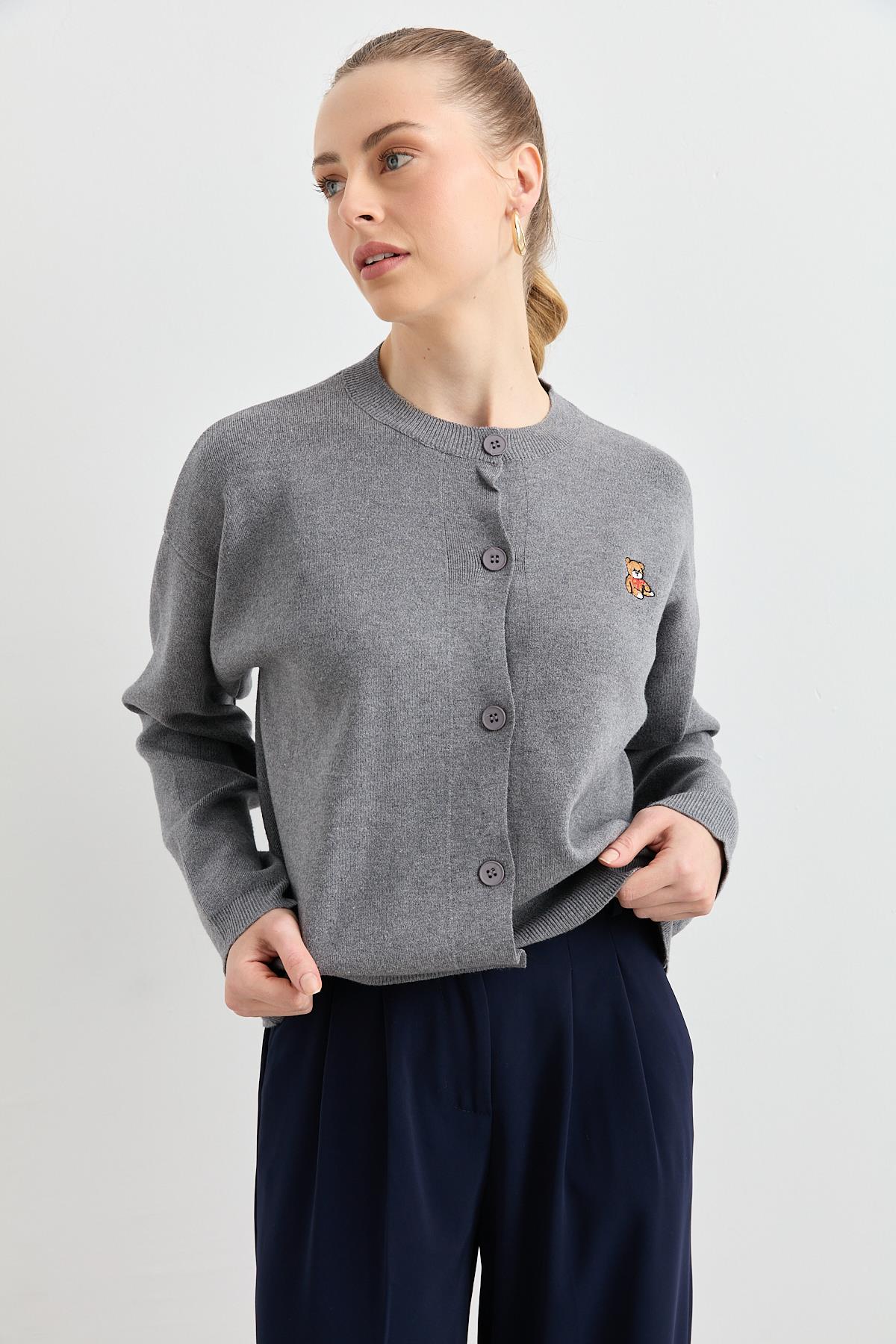 1015 TEDY HIRKA