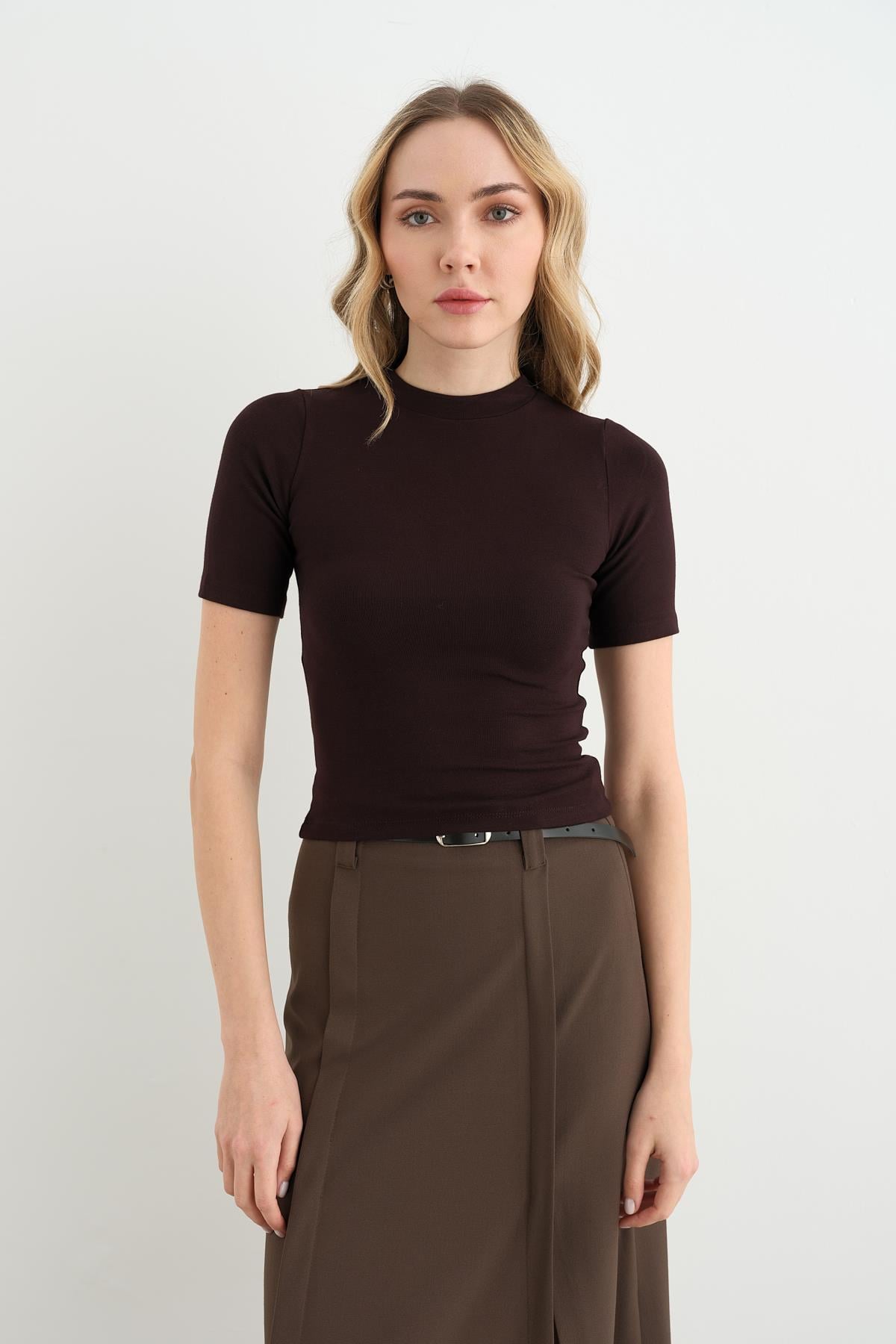 1164 KISA KOL KISA TSHIRT
