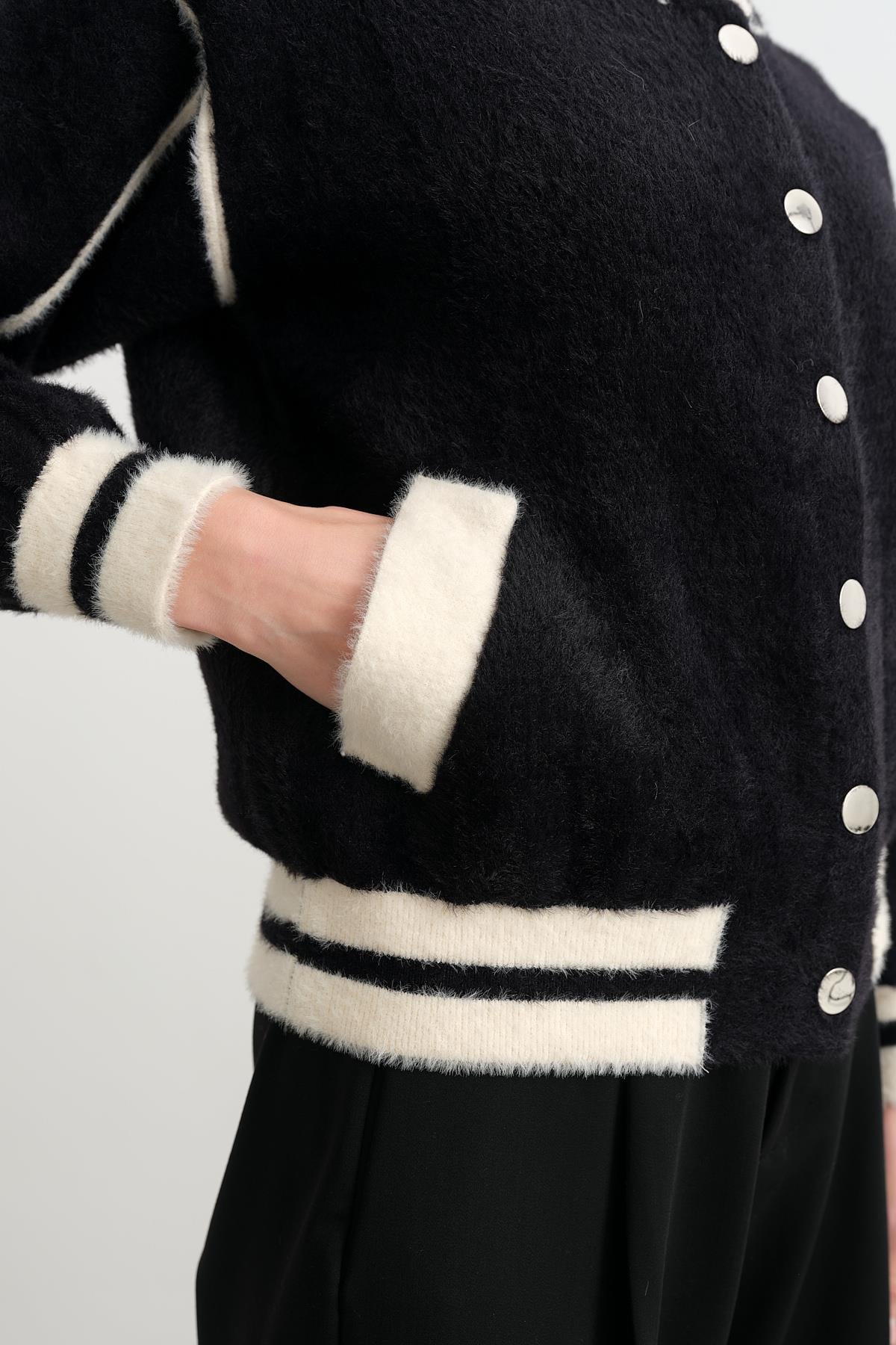 140203 ANGORA KOLEJ HIRKA