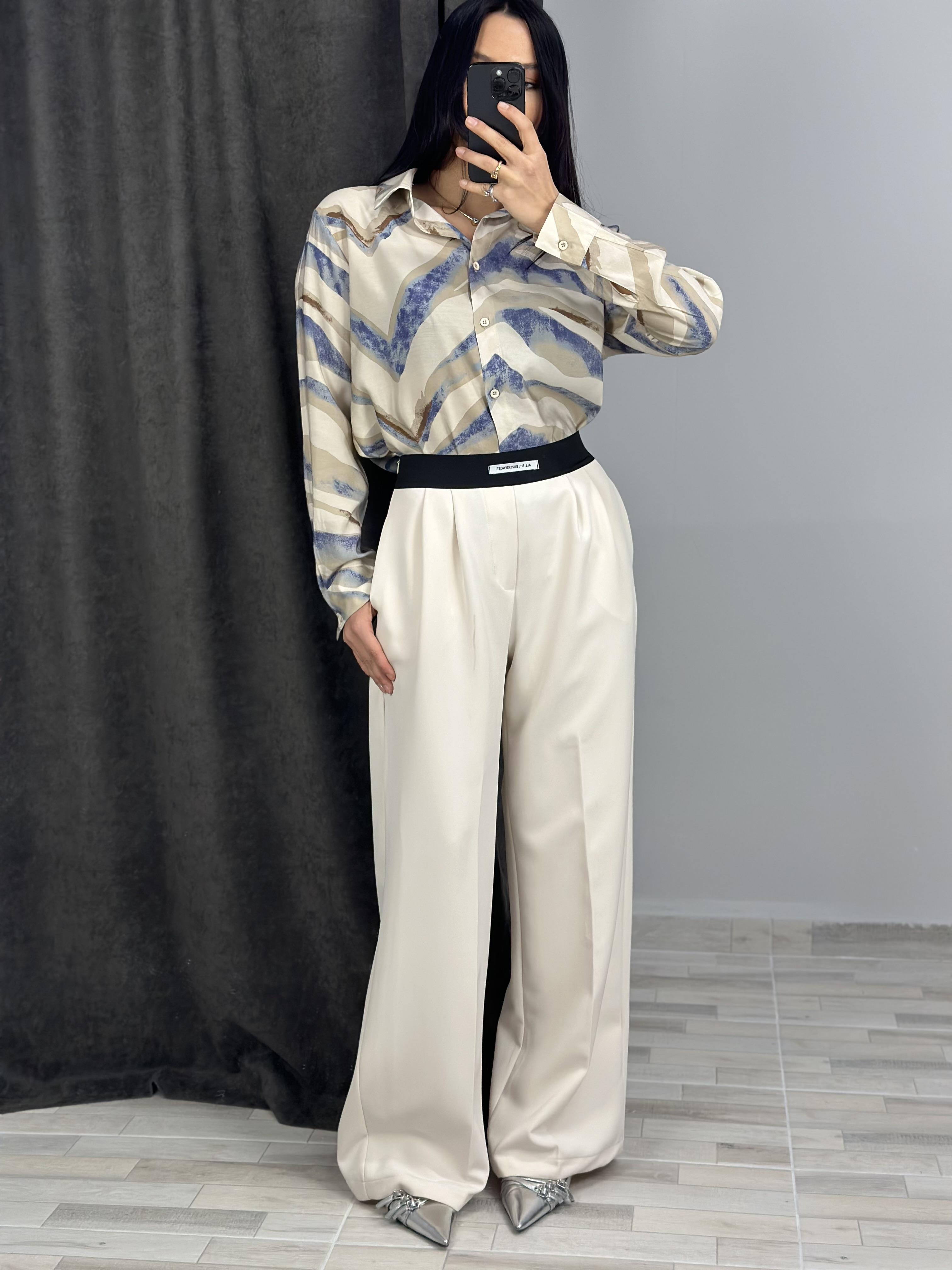 16001 DESENLI GOMLEK