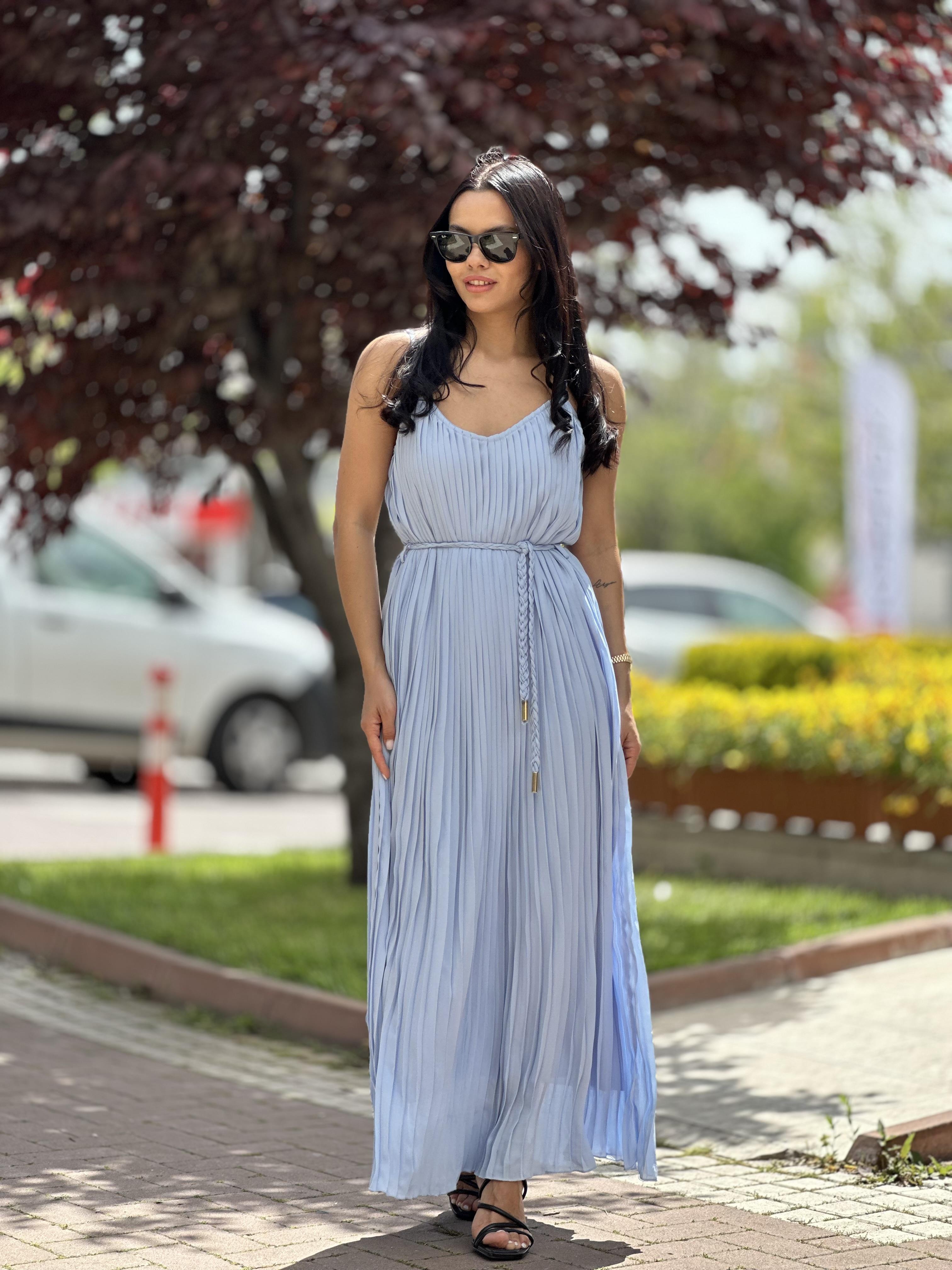 16297 ASKILI PLISELI ELBISE