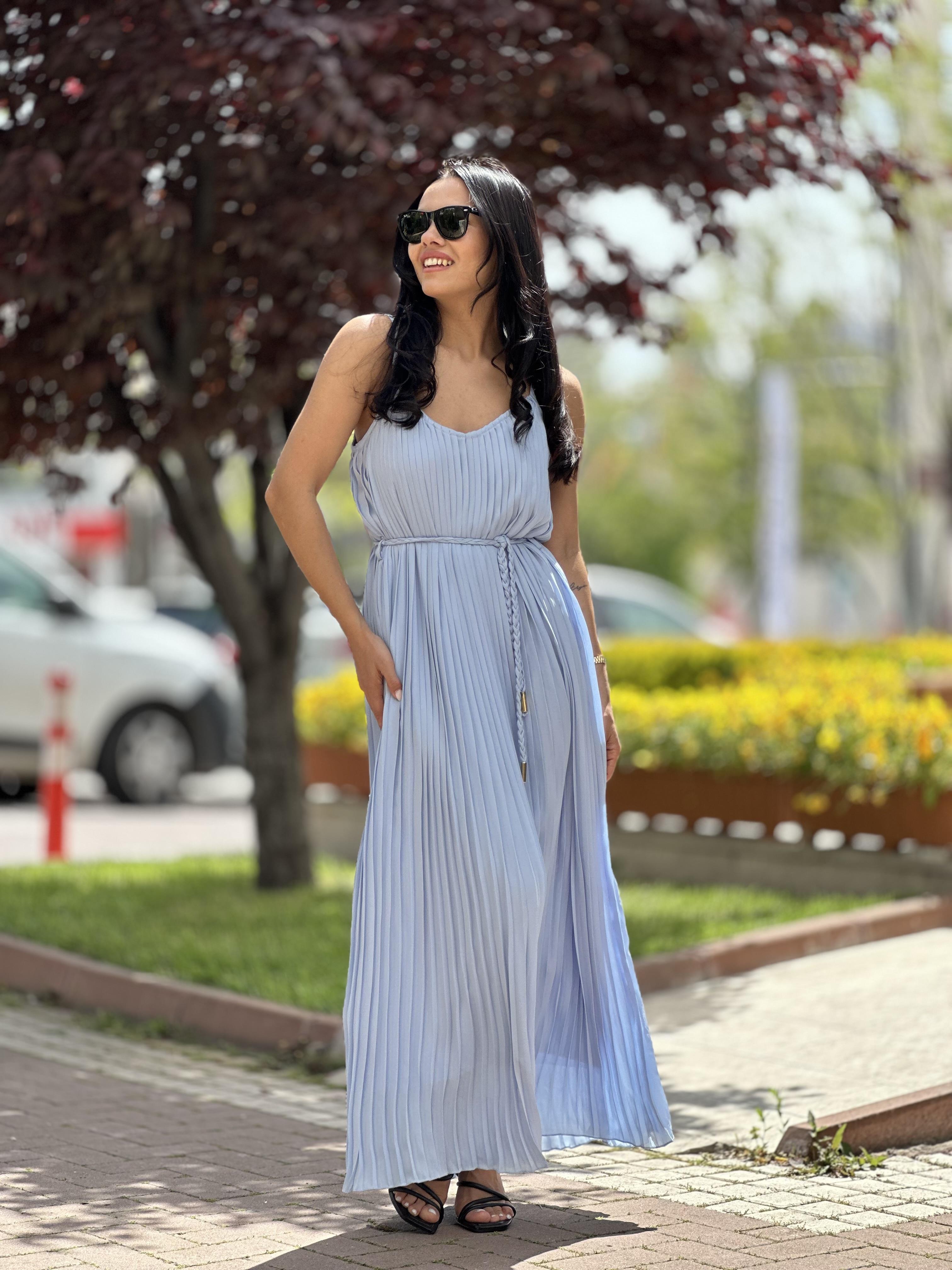 16297 ASKILI PLISELI ELBISE