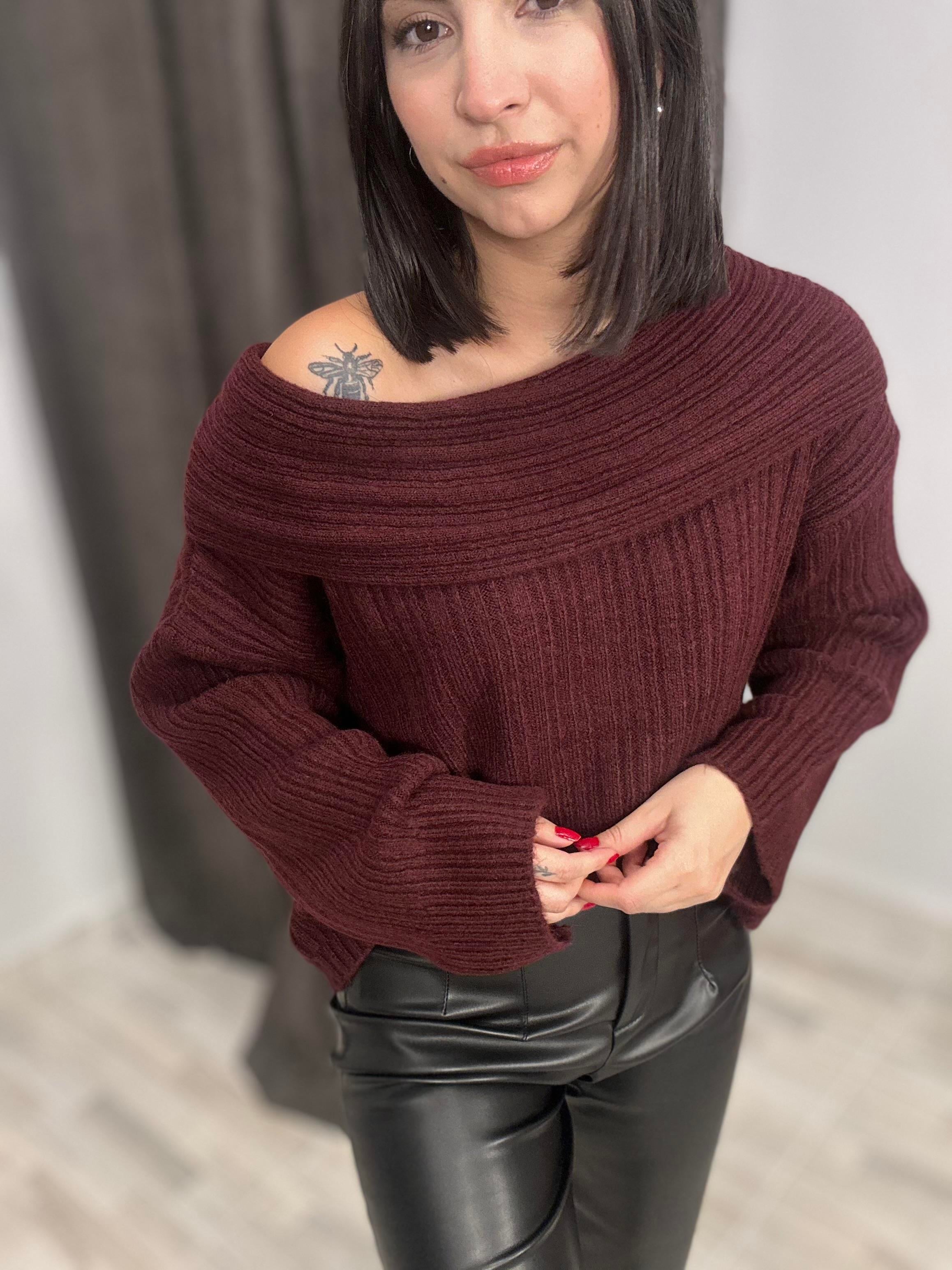 231075 DEGAJE YAKA TRIKO