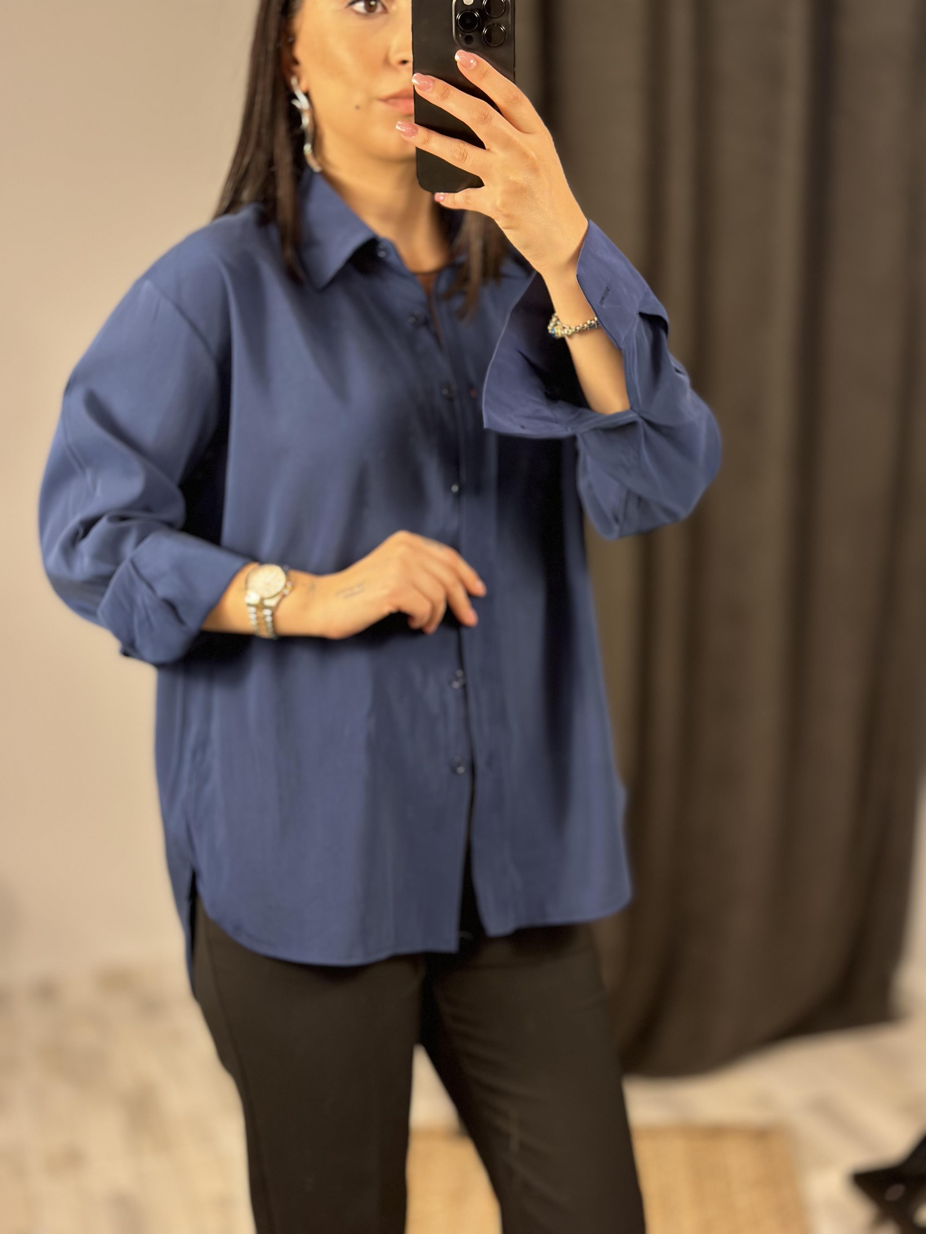 233005 MODAL GOMLEK