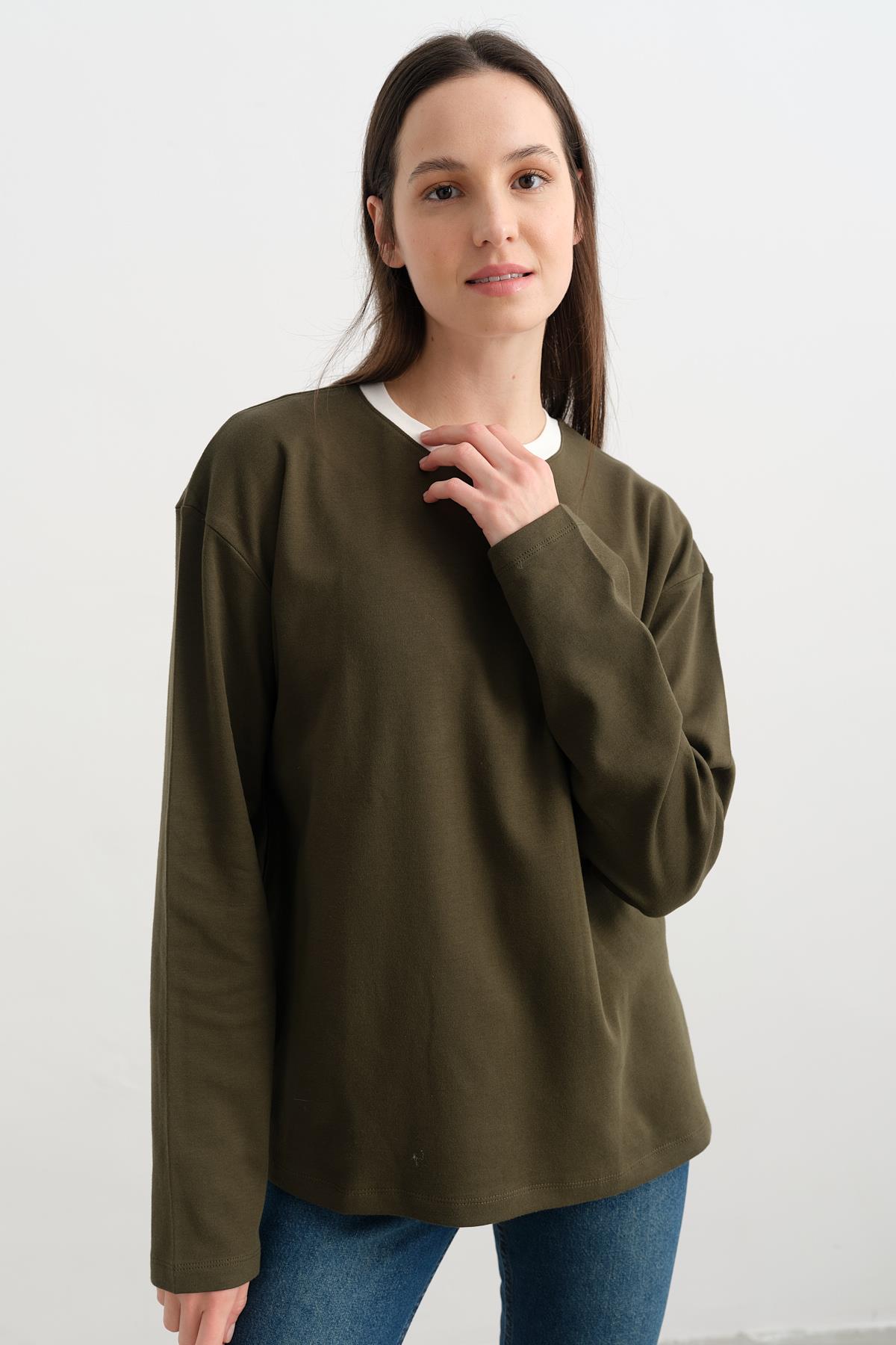 241139 IKI RENKLI BISIKLET YAKA TSHIRT