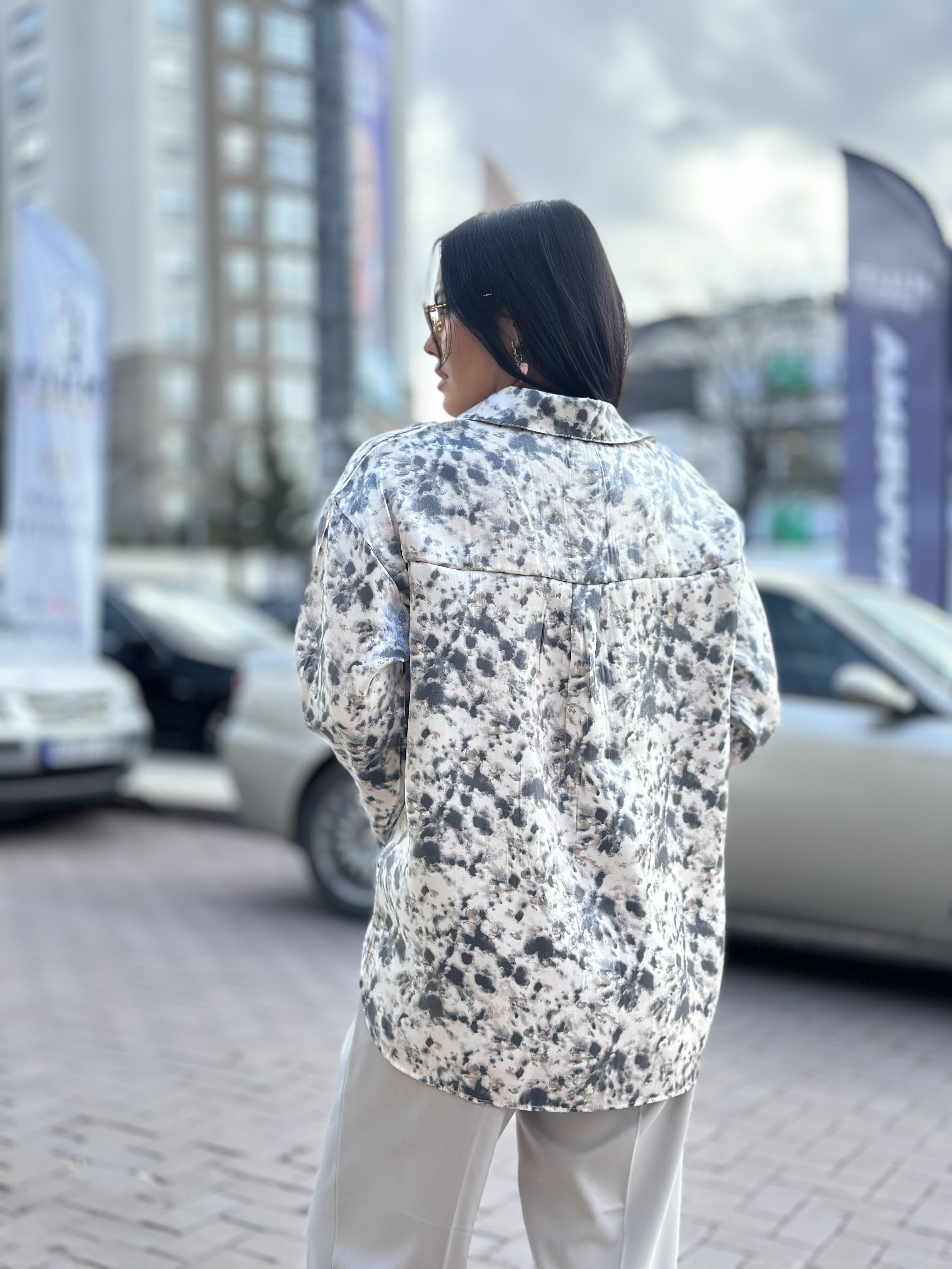 2416035 DESENLI SATEN GOMLEK