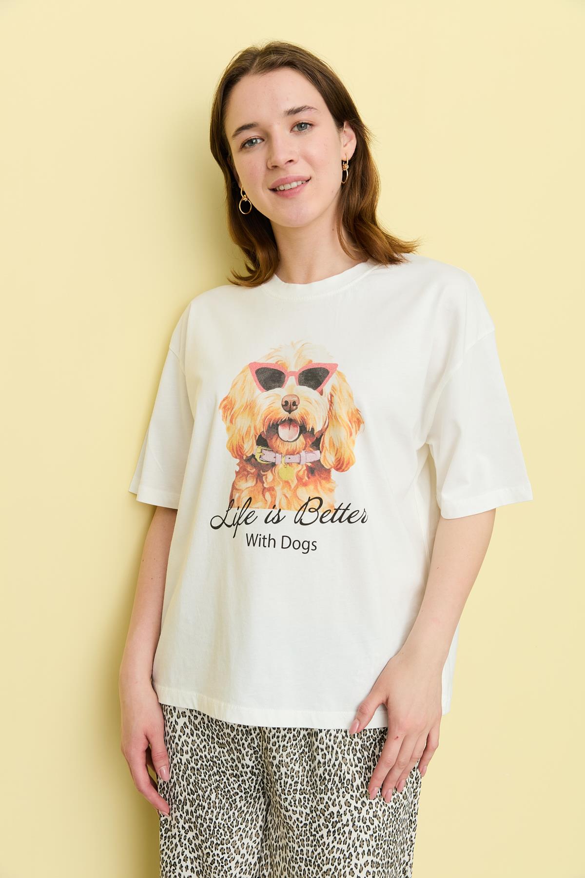 251081 GOLDEN KOPEK BASKILI TSHIRT
