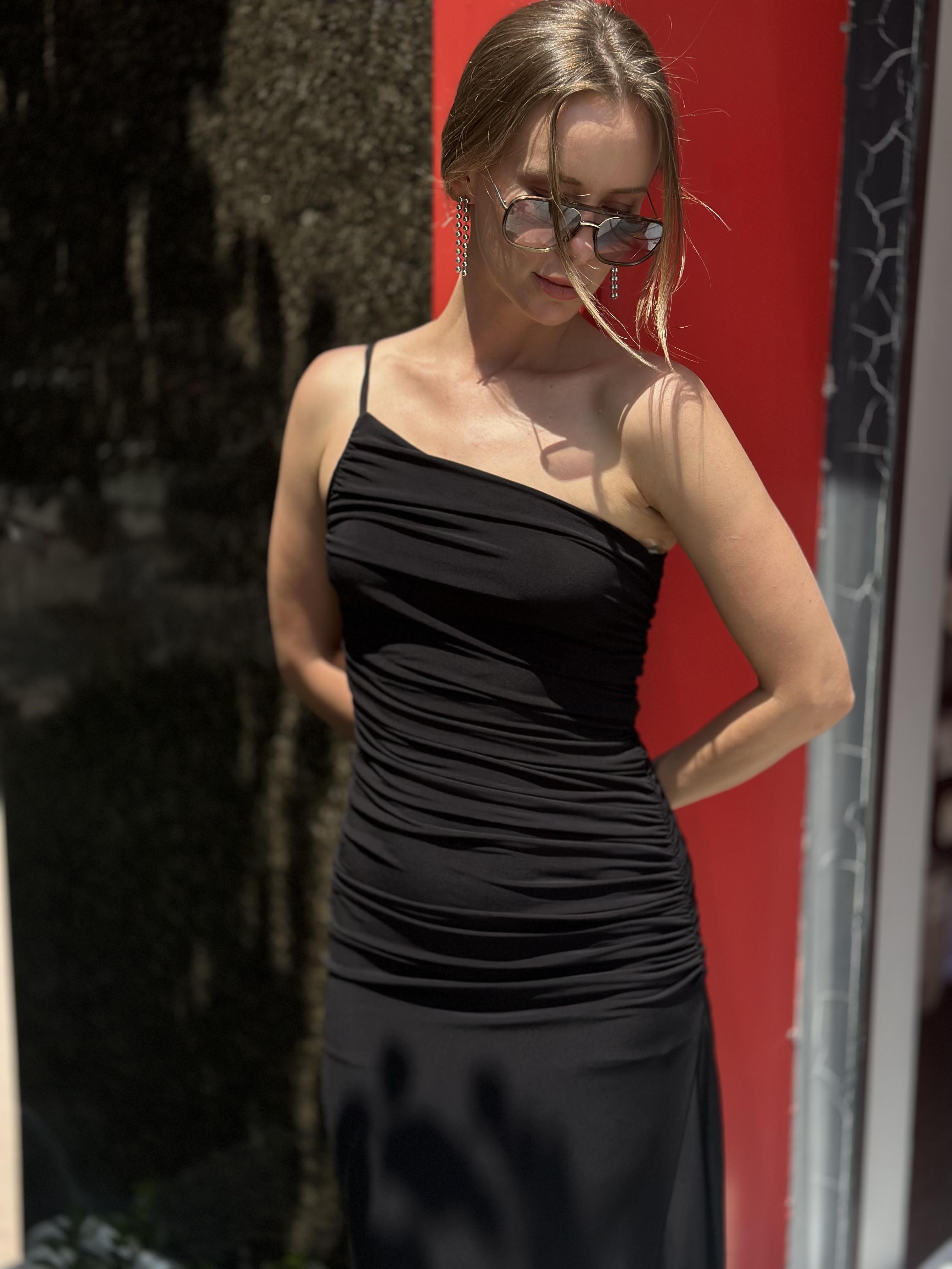 251751 YAN BUZGU DETAYLI ELBISE