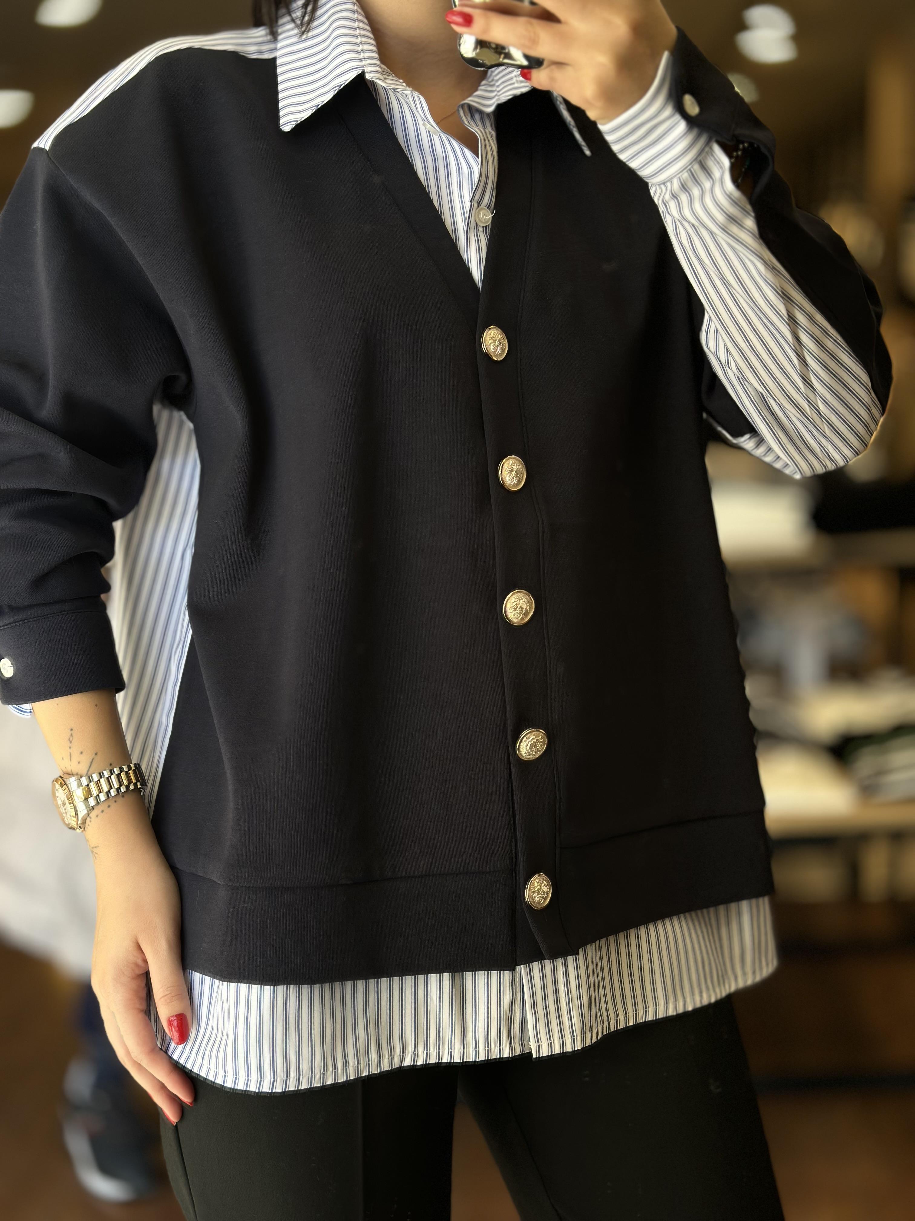 2874 HIRKA DETAYLI GOMLEK