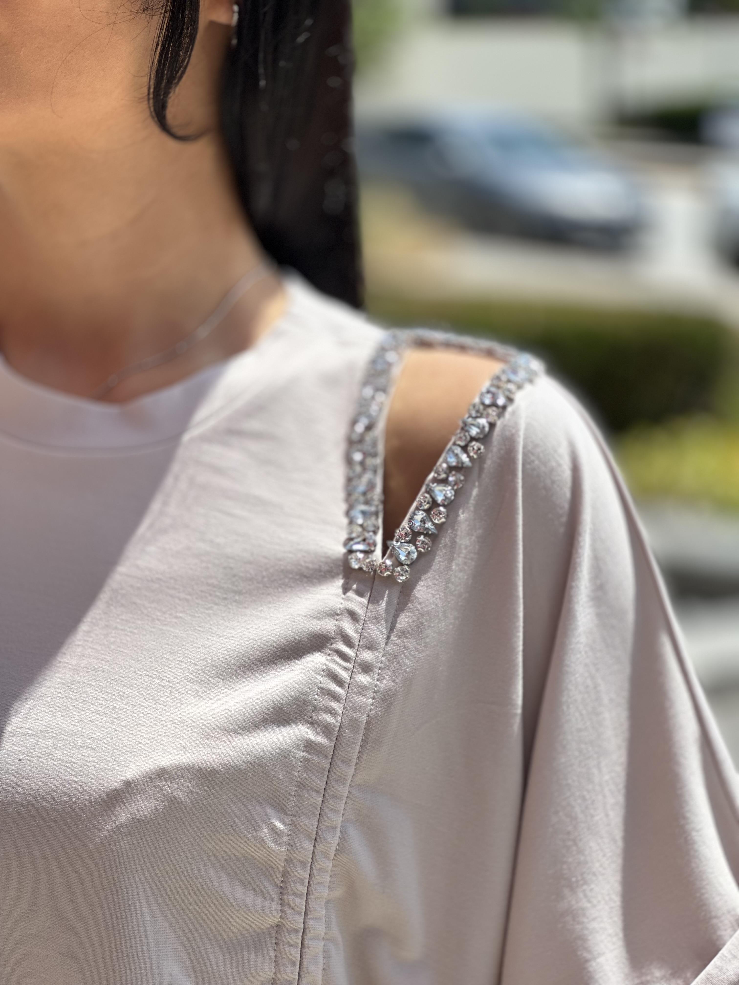 2934 OMUZU TASLI TSHIRT