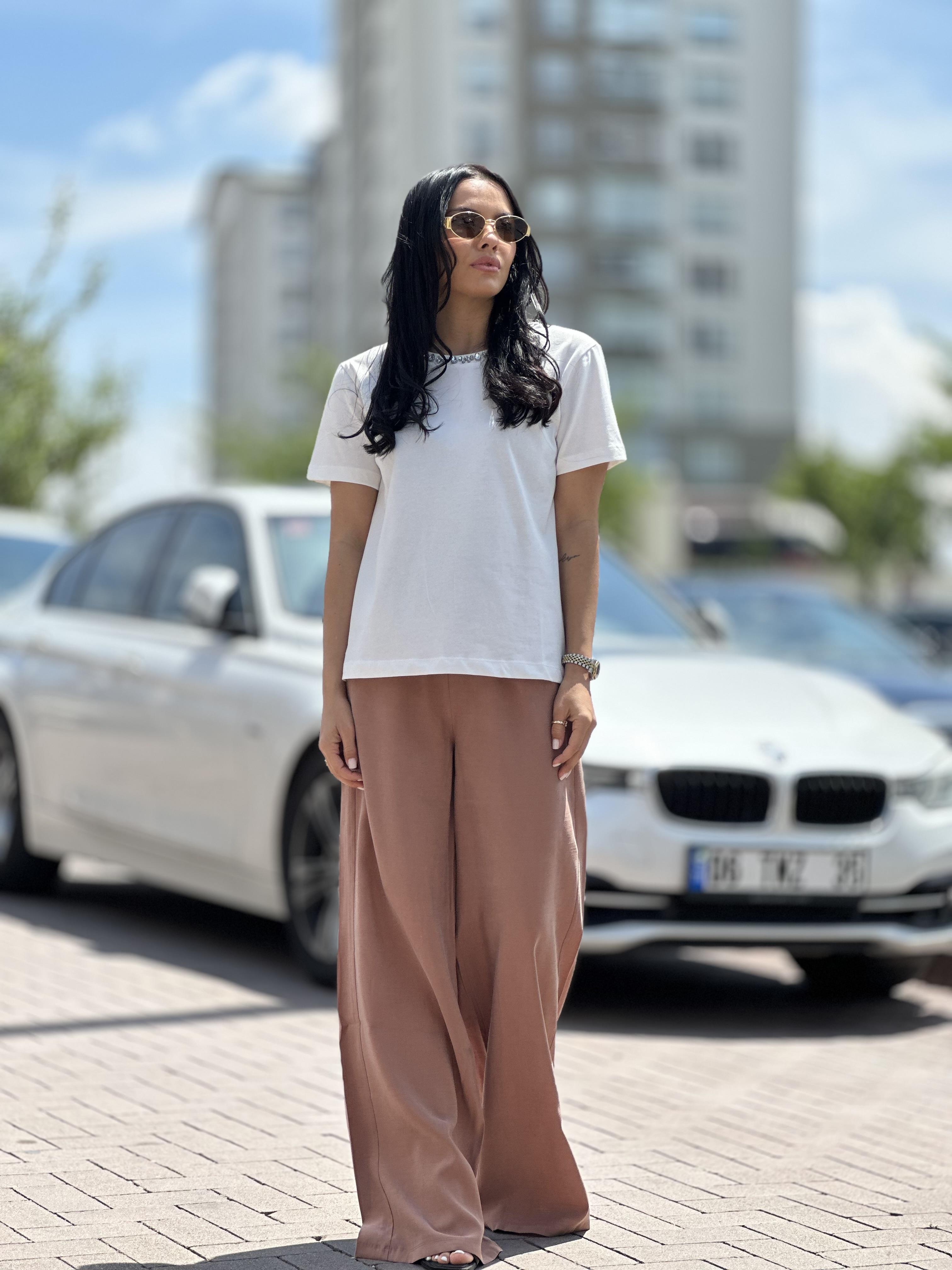 3003 YAKASI TASLI TSHIRT