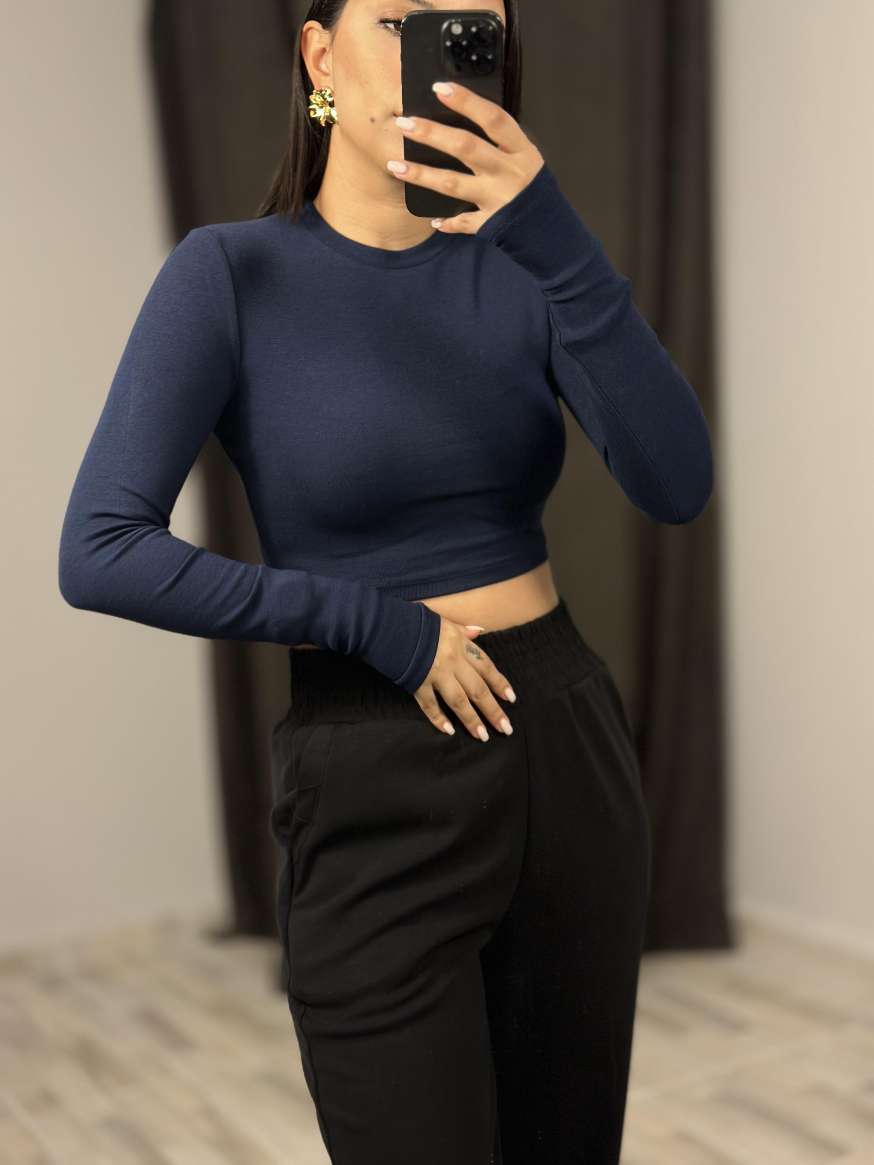 31236 UZUN KOLLU CROP TOP