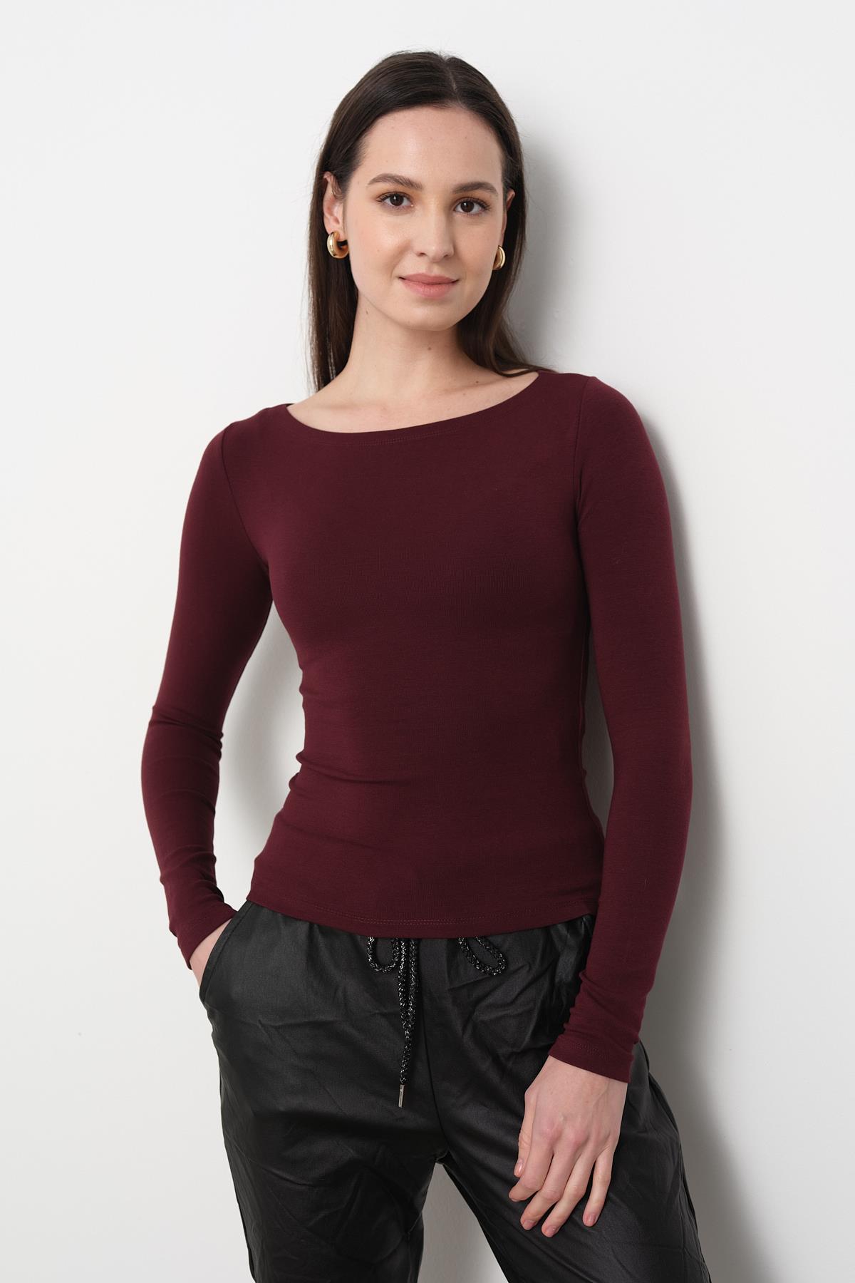 31332 KAYIK YAKA UZUN KOLLU TOP
