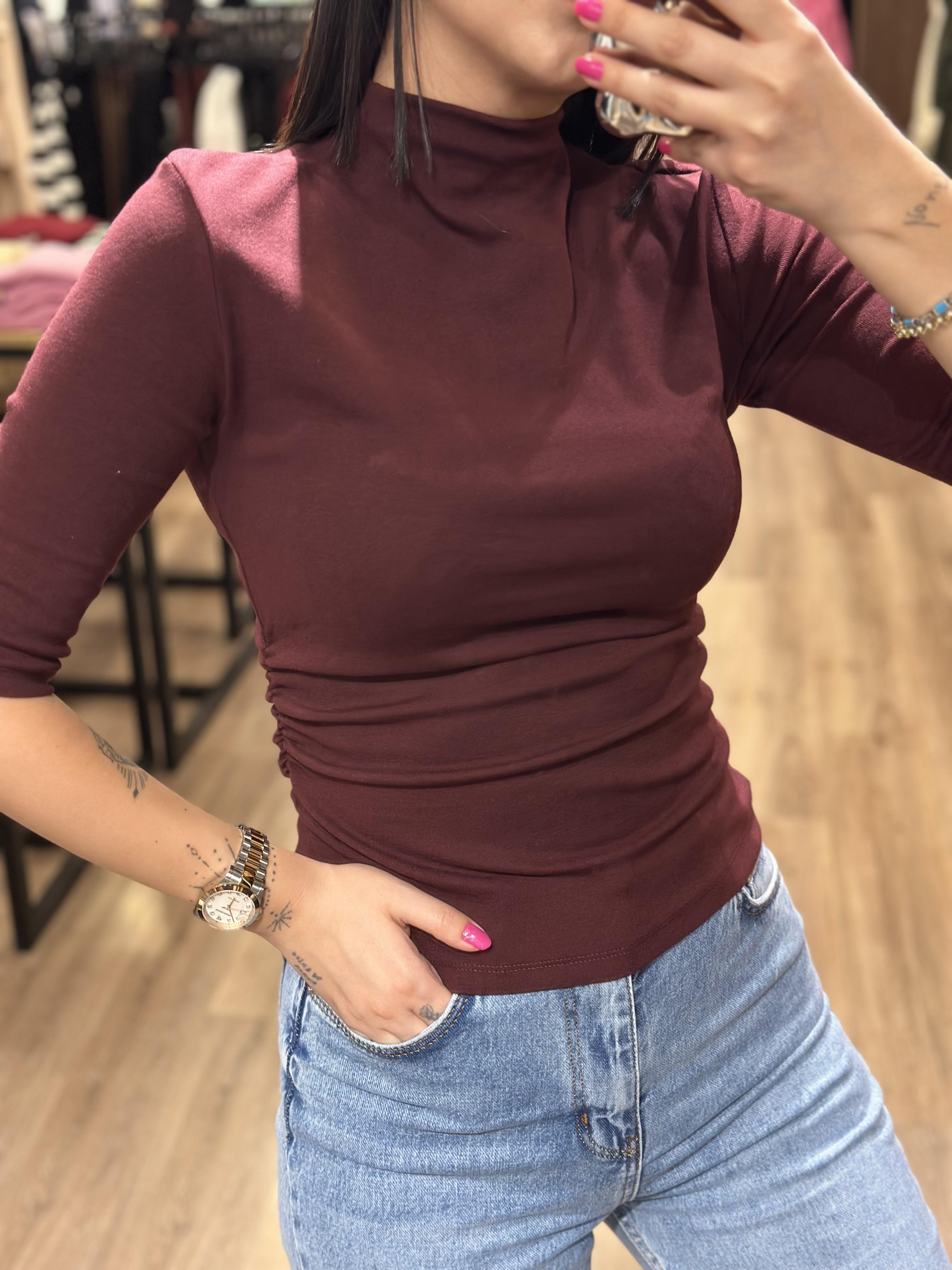 31470 DIK YAKA BUZGULU TSHIRT